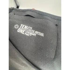 Nike ten less sales plastic bottles capri